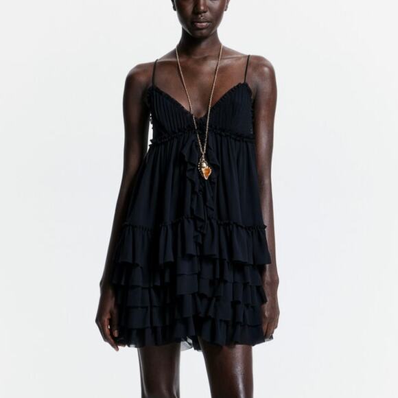 💟H&M💟NWOT THE WHITE LOTUS COLLECTION Black Ruffled Mini Dress M - Picture 2 of 7